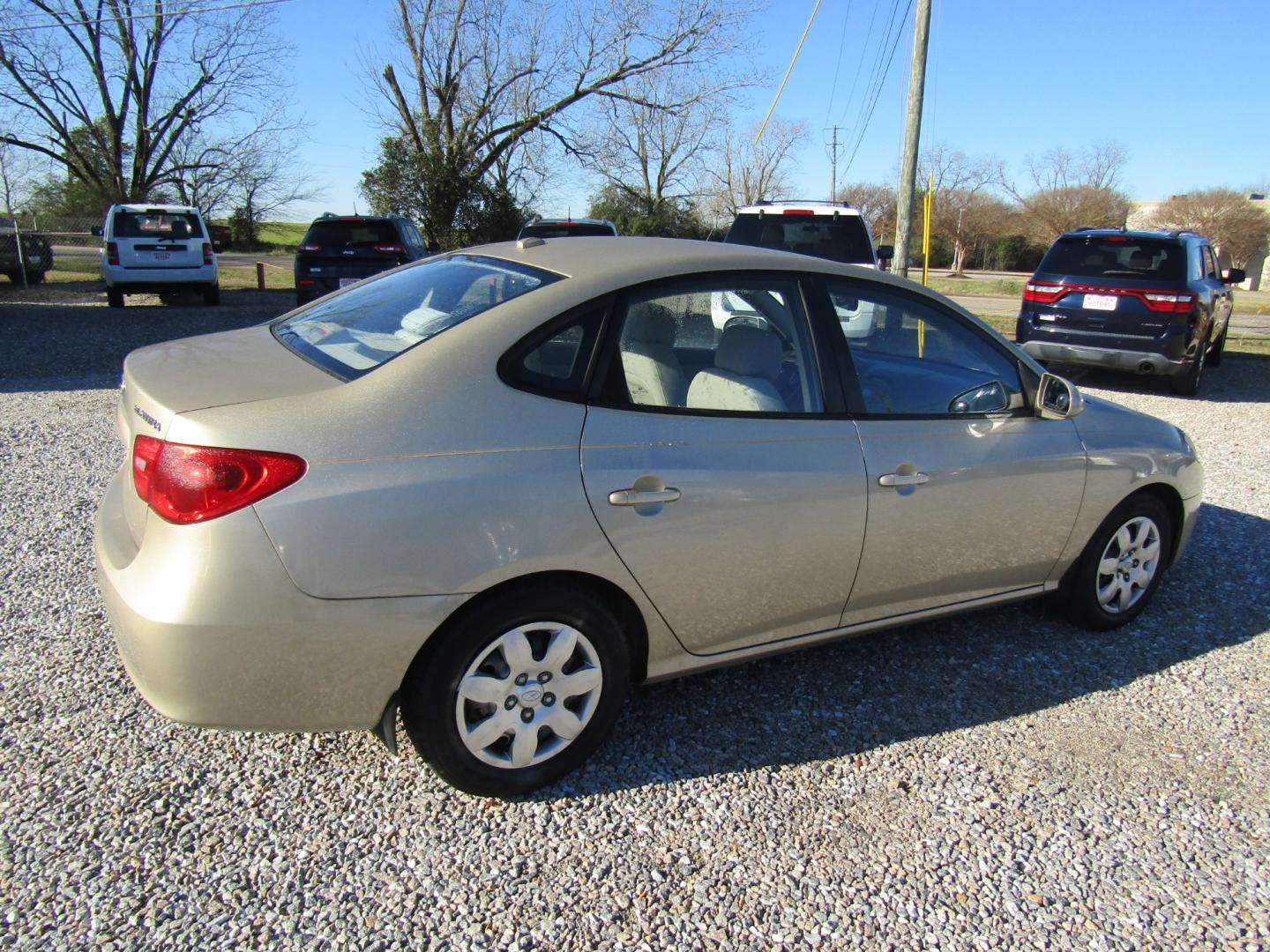 2008 Gold /Tan Hyundai Elantra GLS (KMHDU46DX8U) with an 2.0L L4 DOHC 16V engine, Automatic transmission, located at 15016 S Hwy 231, Midland City, AL, 36350, (334) 983-3001, 31.306210, -85.495277 - Photo#7